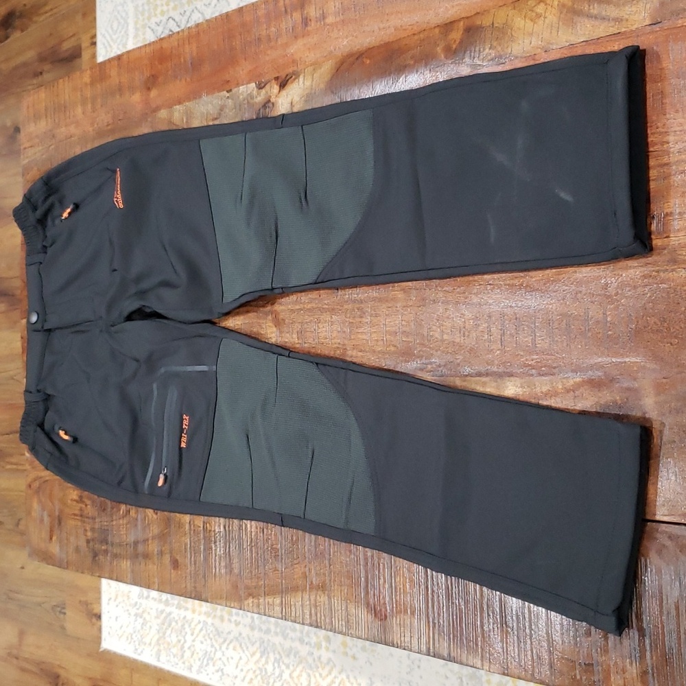 Men's Black and Gray Outdoor Pants